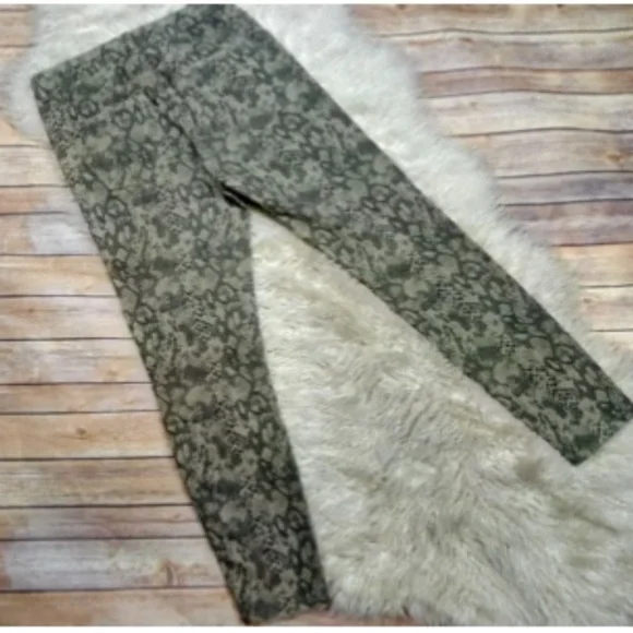 ZARA | Snake Print High Rise Skinny Jean - Picture 4 of 12